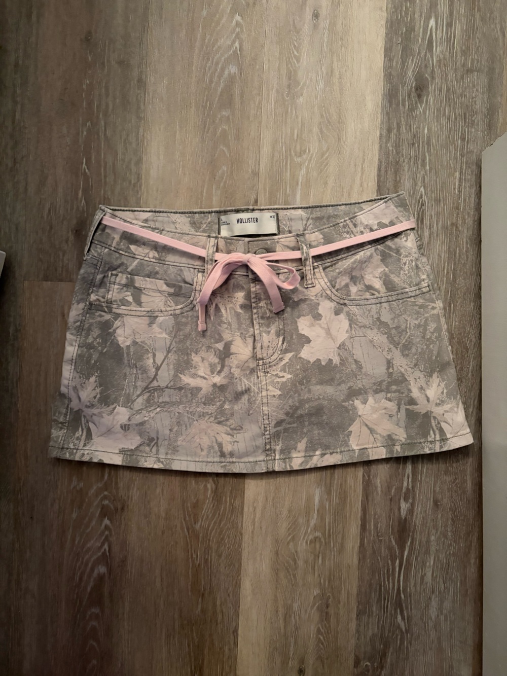 NWT Hollister camo mini skirt